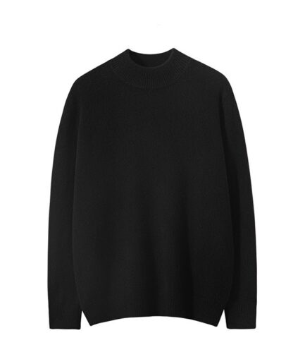 Classic Round-Neck Cashmere Sweater in Black